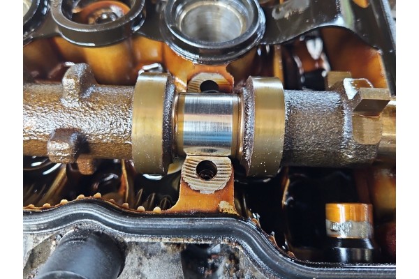 Motor Toyota Corolla E11 1.4 VVTI Medición de Película