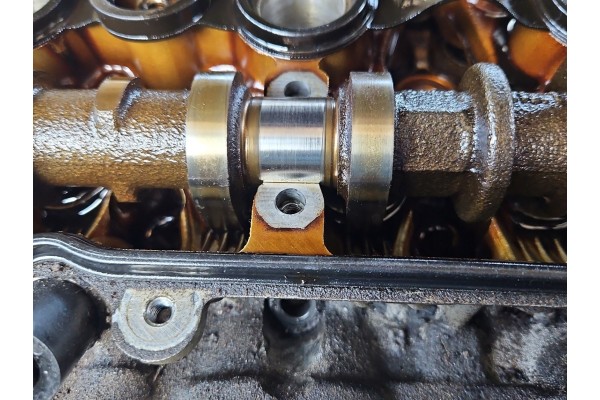 Motor Toyota Corolla E11 1.4 VVTI Medición de Película