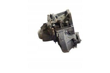 Peugeot 208 2018 Manual 5 speed gearbox Transmission type manual
