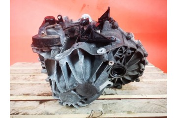 Volvo V40 II D4 Manual Gearbox 2016r 1285378 Catalog number of the part 1285378 eu1r7002 led A 0 2 3 Frog_Cars