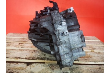 Volvo V40 II D4 Manual Gearbox 2016r 1285378 Transmission type manual