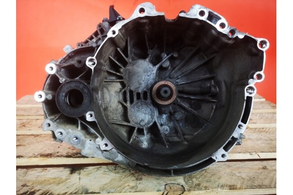 Volvo V40 II D4 Manual Gearbox 2016r 1285378 Quality of parts according to GVO O original with manufacturer s logo OE