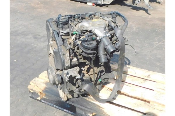 CITROEN C5 AND 2 2 HDI 02r COMPLETE ENGINE 4HX 10DZ17 Catalog number of the part 4HX 10DZ17