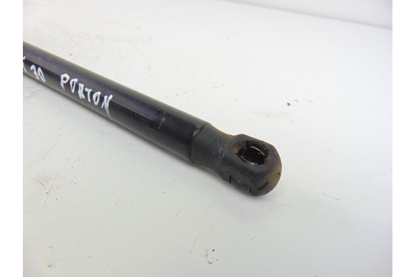 81780-A600 AMORTIGUADORES MALETERO / PORTON HYUNDAI I30 (GD) Classic 2012 81780-A600 203751 HYUNDAI - 1