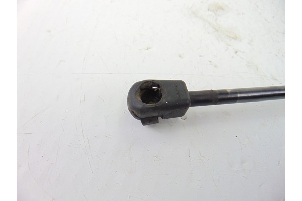  AMORTIGUADORES MALETERO / PORTON HYUNDAI I30 (GD) Classic 2012 203752 HYUNDAI - 1