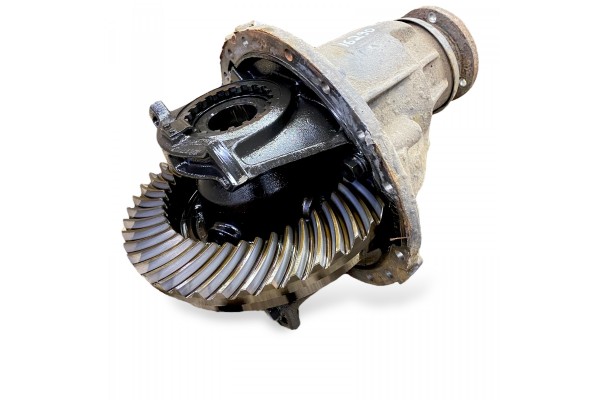20864070 VOLVO Differential drive axle