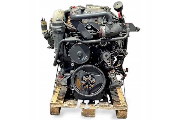 Motor SCANIA 2438882