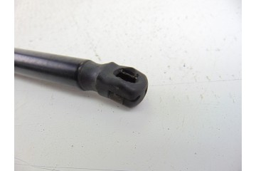 39089133  AMORTIGUADORES MALETERO / PORTON OPEL CORSA E Selective 2017 39089133 204722 OPEL - 2