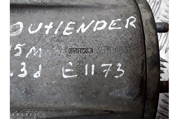 2015 Mitsubishi Outlander Differential 2300did 3570a031 2 352 Car type passenger cars