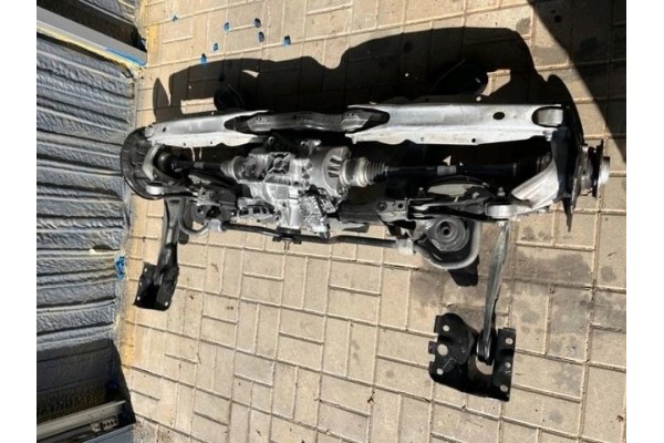 Mercedes CLA 118 GLA 1773508101 AMG differential suspension NEW Part manufacturer no brand