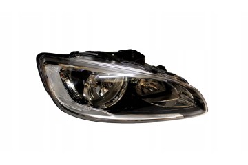 VOLVO S60 V60 Front Headlights Set Original EUR 31420115 31420116 Packaging status original