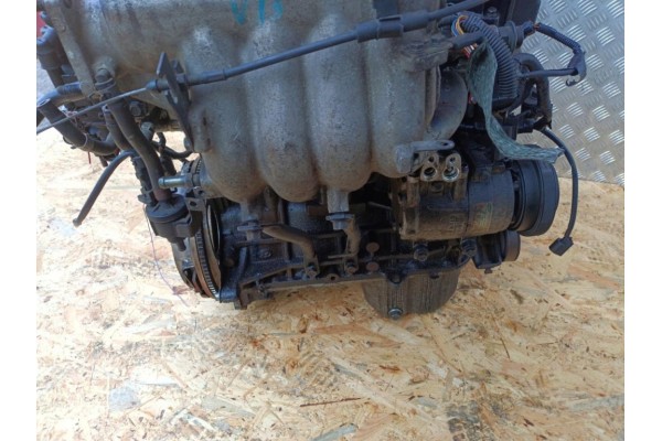 Motor de gasolina HYUNDAI COUPE II GK 2.0 16V G4GC sin fases variables