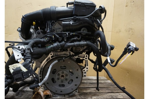 PEUGEOT 3008 II LIFT GT 1 5 BLUE HDI YH01 DV5RC EURO 6 3 ENGINE Version European