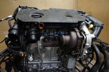 Motor PEUGEOT 3008 II LIFT GT 1.5 BLUE HDI YH01 DV5RC EURO 6.3