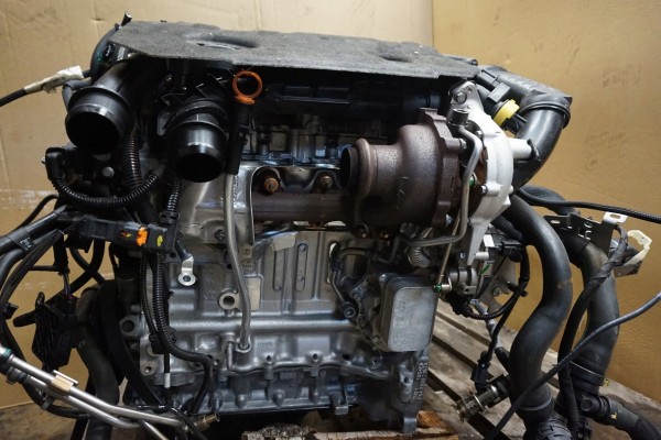 Motor PEUGEOT 3008 II LIFT GT 1.5 BLUE HDI YH01 DV5RC EURO 6.3