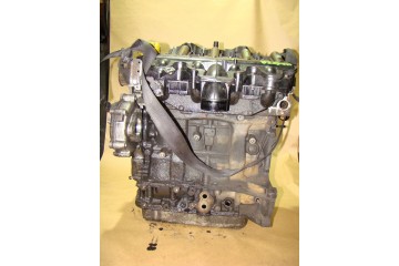 Engine bare post Master Movano G9U 2 5 dci 02 06 213 THOUSAND Part manufacturer Renault OE