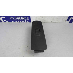 MR587944 MANDO ELEVALUNAS DELANTERO DERECHO MITSUBISHI COLT CZ3 BERL. 3 (Z30)