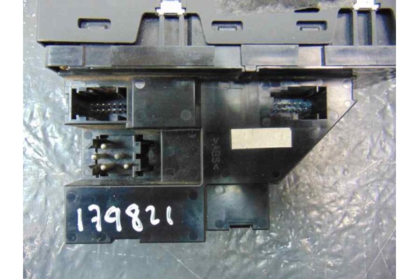 6916601 MANDO ELEVALUNAS DELANTERO DERECHO BMW SERIE X5 (E53) * 2001 6916601 179821 BMW - 2