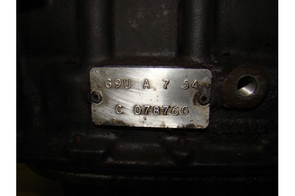 Motor sin accesorios Master Movano G9U A 754 2.5 dCi 02-06 241,000 km