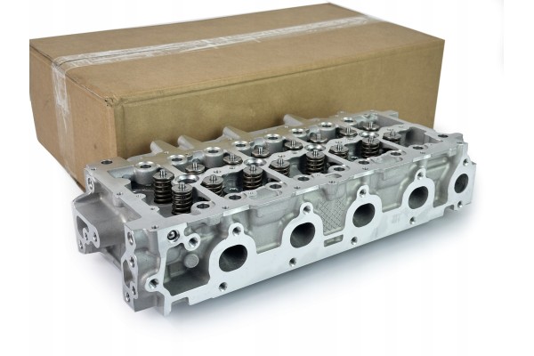 New head Peugeot Citroen Opel Ford 1 5 EcoBlue BlueHdi 9820580980 Catalog number of the part Nowa glowica Peugeot Citroen Opel F