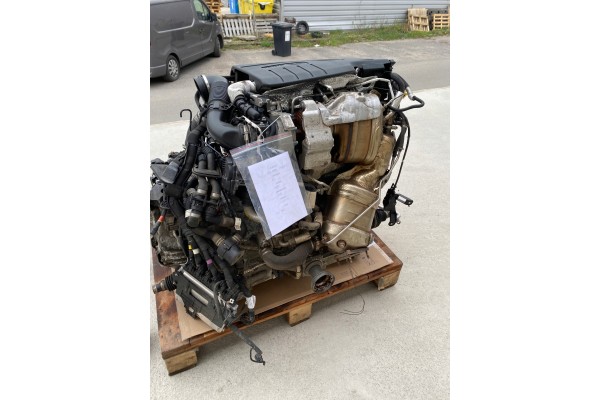 ENGINE COMPLETE 204DTY LAND ROVER EVOQUE VELAR JAGUAR F PACE XF 2 0 Catalog number of the part SILNIK 204DTY 2022 25 000km