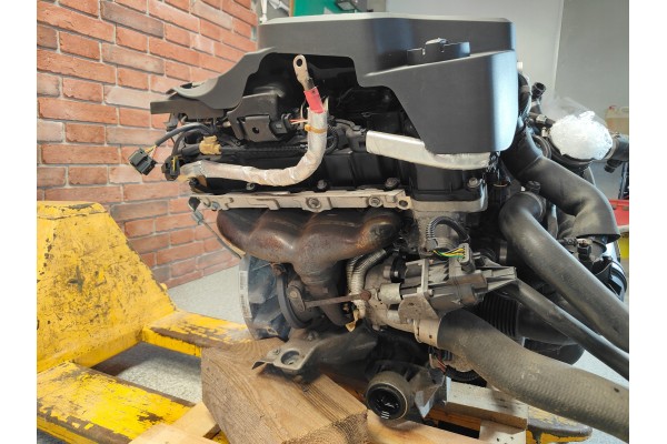 ENGINE N20 N20B20A BMW F22 F30 F32 F36 F25 328i 428i 2 0i 2 8i COMPLETE Engine type gasoline powered