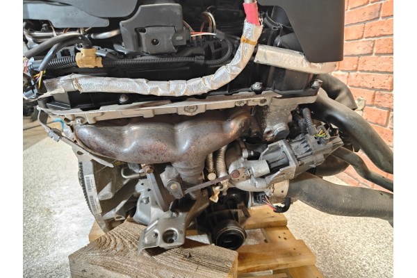 Motor N20 N20B20A BMW F22 F30 F32 F36 F25 328i 428i 2.0i 2.8i Completo