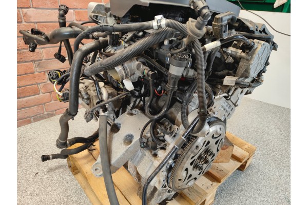 Motor N20 N20B20A BMW F22 F30 F32 F36 F25 328i 428i 2.0i 2.8i Completo