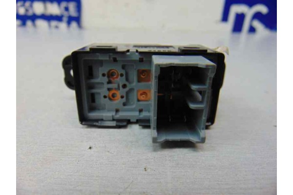 85850-35000 MANDO ELEVALUNAS TRASERO DERECHO SSANGYONG TIVOLI Limited 4x2 2017 85850-35000 177965 SSANGYONG - 1