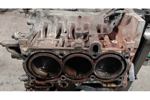 Shortblock engine 3 0 H6 EZ30 Subaru Tribeca 2006 Car type passenger cars