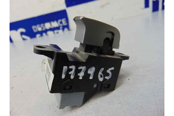 85850-35000 MANDO ELEVALUNAS TRASERO DERECHO SSANGYONG TIVOLI Limited 4x2 2017 85850-35000 177965 SSANGYONG - 3