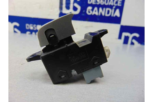 85850-35000 MANDO ELEVALUNAS TRASERO DERECHO SSANGYONG TIVOLI Limited 4x2 2017 85850-35000 177965 SSANGYONG - 4