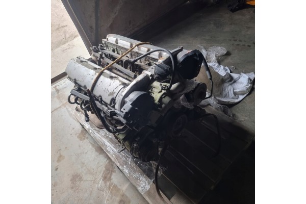 BMW E31 E32 ENGINE 5 0 V12 M70 B50 Part manufacturer BMW OE