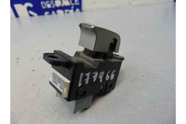 85850-35000 MANDO ELEVALUNAS TRASERO IZQUIERDO SSANGYONG TIVOLI Limited 4x2 2017 85850-35000 177966 SSANGYONG - 1