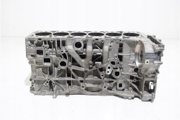 BMW G60 G61 G70 G05 G06 G07 B57D30B Block Engine Bottom Piston Crankshaft Catalog number of the part B57B30B B57TU3G1 B57X B57Y 