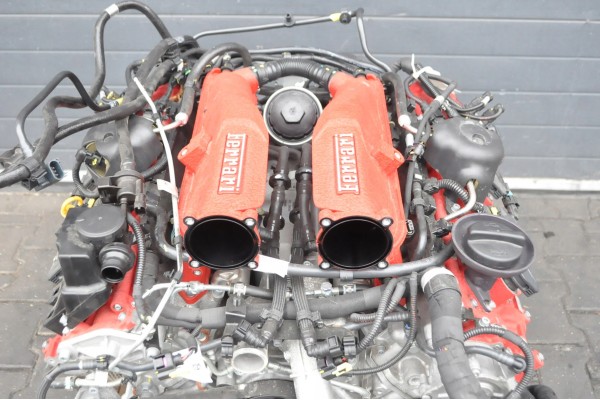 Motor Ferrari Portofino F164 3.9 V8 456kW 620HP F154BH 9,6 mil km