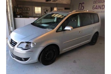 VOLKSWAGEN TOURAN (1T2) Advance