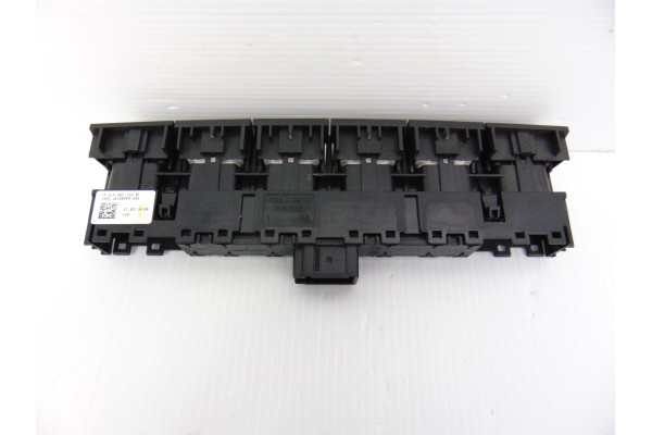 6JA927132BF INTERRUPTOR SEAT TOLEDO (KG3) Reference 2014 6JA927132BF 188825 SEAT - 2