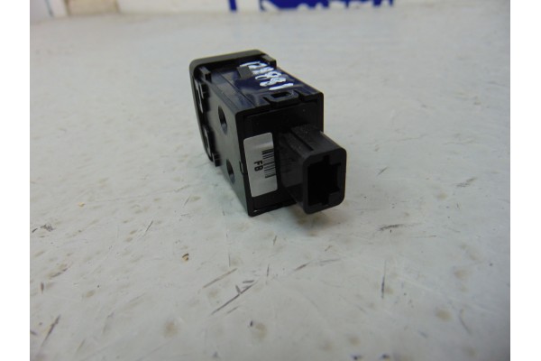 80611A INTERRUPTOR NISSAN MICRA (K14) Acenta 2019 80611A 178881 NISSAN - 1