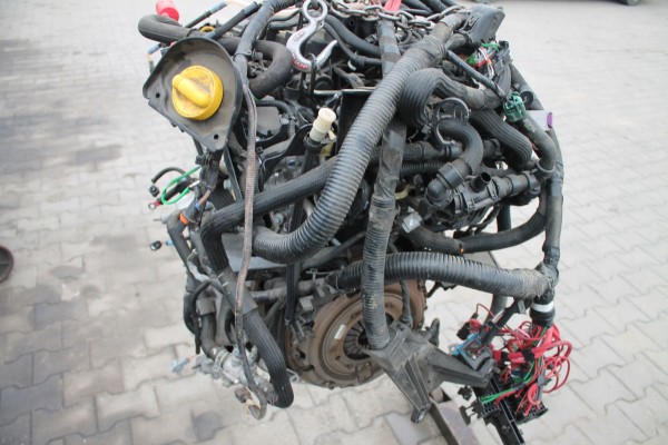 ENGINE COMPLETE RENAULT MASTER M9T716 70TYS KM