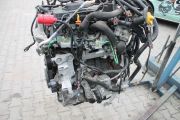 ENGINE COMPLETE RENAULT MASTER M9T716 70TYS KM Car type passenger cars