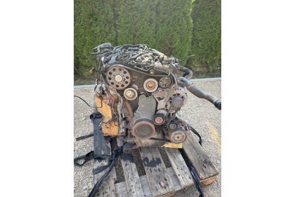ENGINE COMPLETE AUDI A4 B8 A5 8T A6 C7 ENGINE 2 0TDI CGL CGLC WAWA Engine type diesel