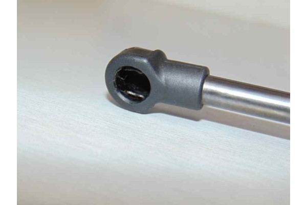 AMORTIGUADORES MALETERO / PORTON NISSAN JUKE (F15E)