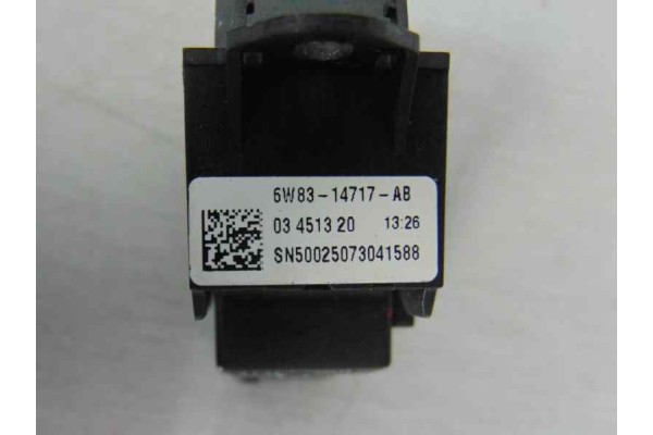 6W83-14717-AB MANDO ELEVALUNAS TRASERO DERECHO LAND ROVER FREELANDER (LR2) TD4 HSE 2007 6W83-14717-AB 180756 LAND ROVER - 2