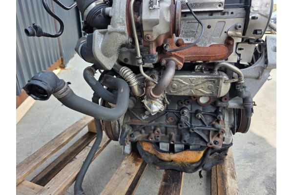 Motor Completo Audi VW Seat Skoda 2.0 TDI CFF CFFB 137882 km Original