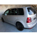 VOLKSWAGEN TOURAN (1T2) Advance