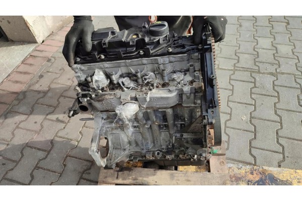 Peugeot 308 II T9 Engine 1 6eHdi BH01 10JBGY Part manufacturer Peugeot OE