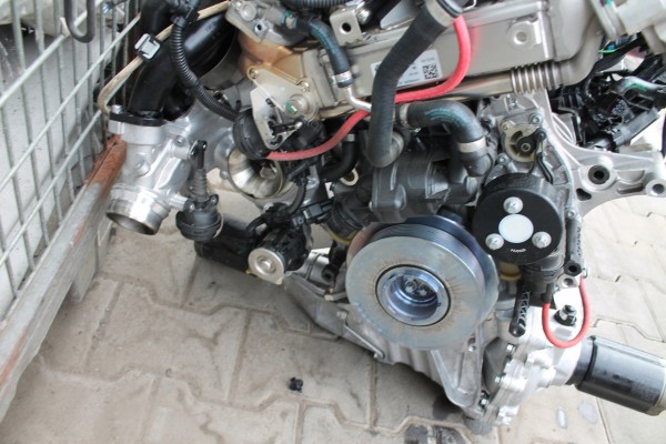 ENGINE COMPLETE BMW B47D20B 10TYS KM Engine type diesel