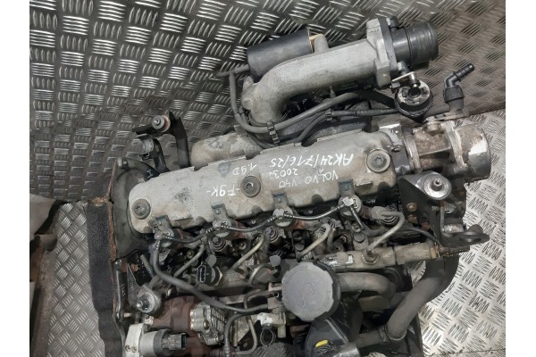 VOLVO V40 1 9D 85KW F9K 2003r ENGINE Engine type diesel