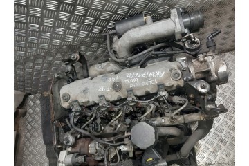 VOLVO V40 1 9D 85KW F9K 2003r ENGINE Engine type diesel